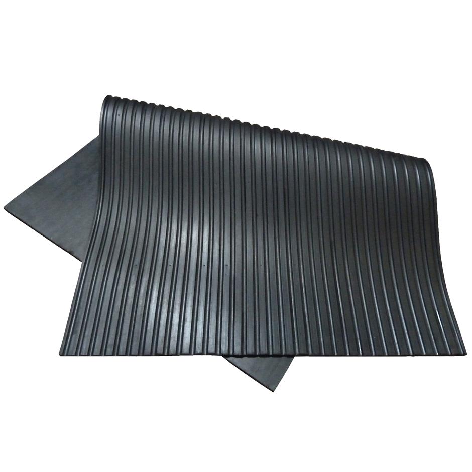 ErgoStall CF gummimåtte 1800x1200x12 mm m. glat overflade og rillet bund