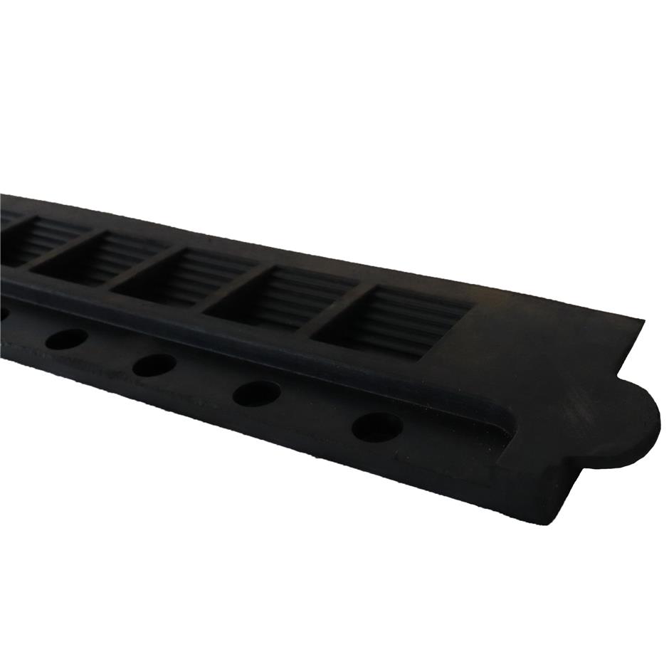 Skrå kantliste for Interlock gummimåtte, NR/SBR-gummi, Female Højre