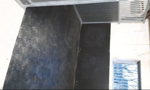 Sparkeplader - VÃ¦gbeklÃ¦dning i hesteboks