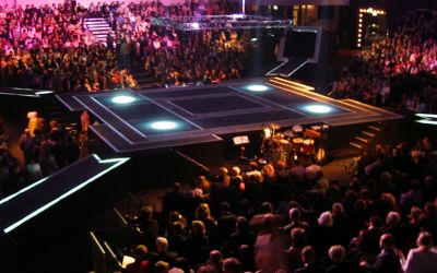 Musicalen “Den Eneste Ene”, Forum, København – Dynamisk og skridsikkert scenegulv