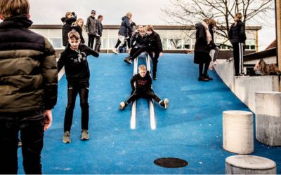 Østerhåbsskolen afd. Torsted Skole, Horsens – Sikker PolyPlay-faldunderlag til skolegård.