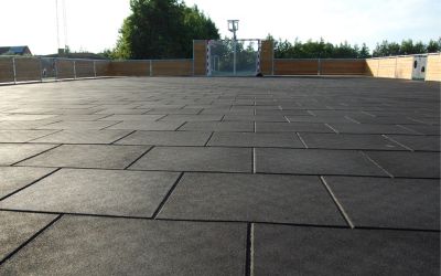 Engum Ungdoms- og Idrætsforening – Multibane med ErgoPlay fliser