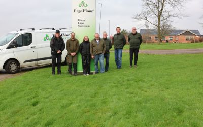 Over stok og sten på gummiunderlaget